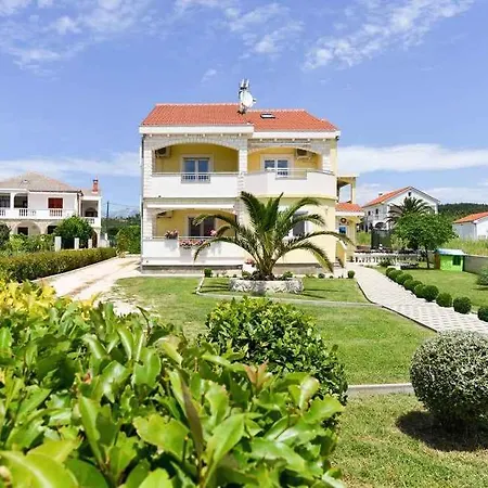 3 Appartement Ljubač